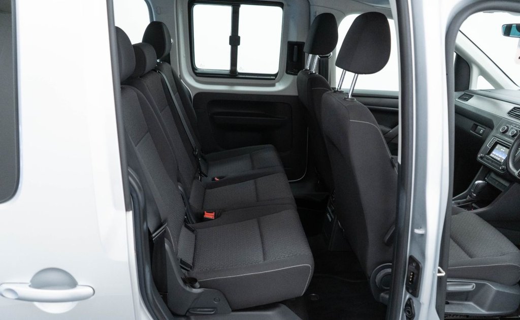 Used Volkswagen Caddy Maxi Life 2019 for sale - 77328218: Photo 32