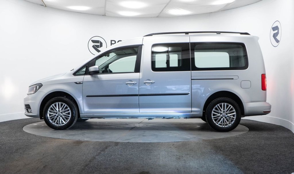 Used Volkswagen Caddy Maxi Life 2019 for sale - 77328218: Photo 4