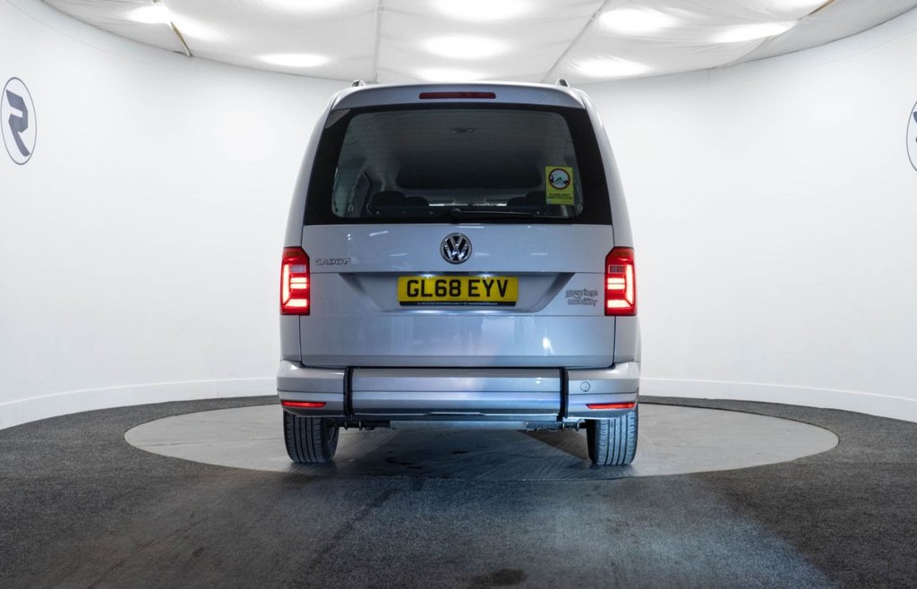 Used Volkswagen Caddy Maxi Life 2019 for sale - 77328218: Photo 7