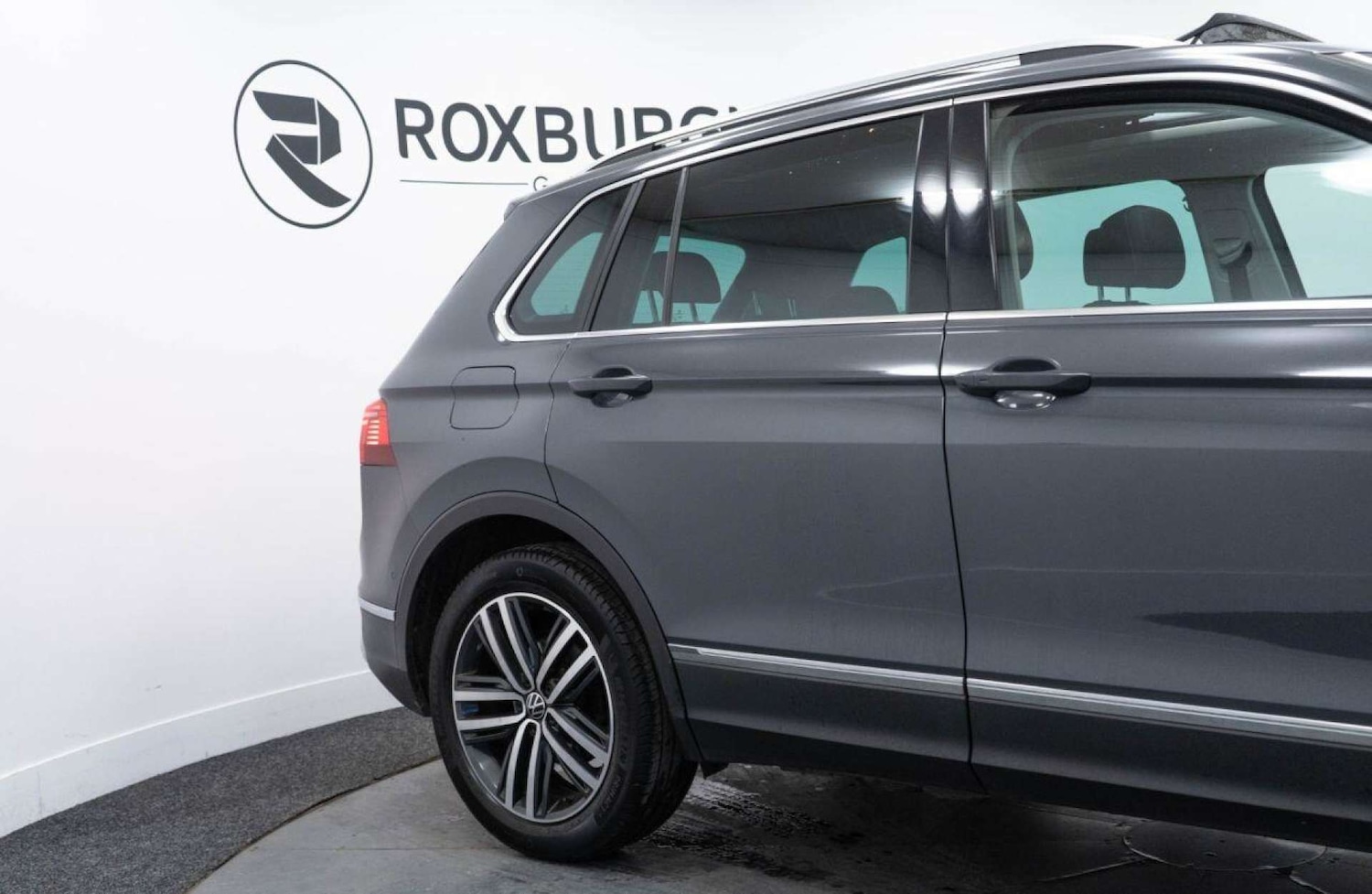 Used Volkswagen Tiguan 2021 for sale - 77930891: Photo 14