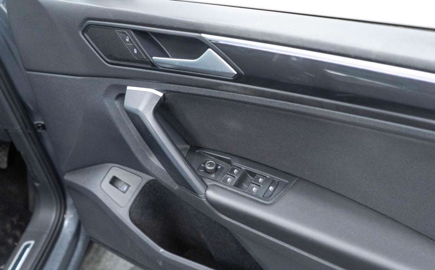 Used Volkswagen Tiguan 2021 for sale - 77930891: Photo 23