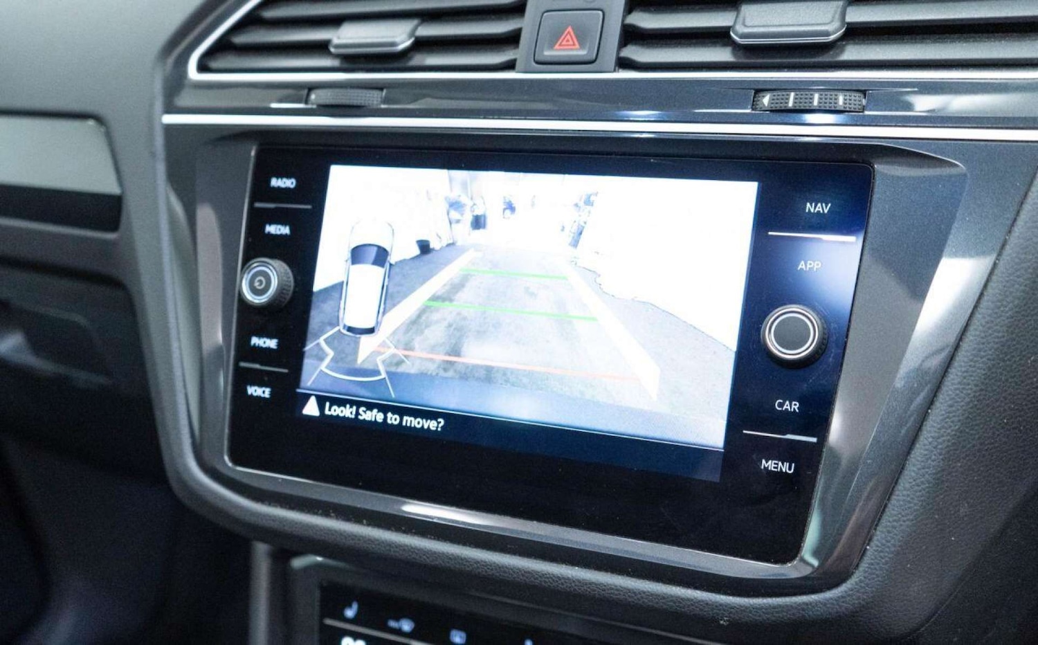 Used Volkswagen Tiguan 2021 for sale - 77930891: Photo 28