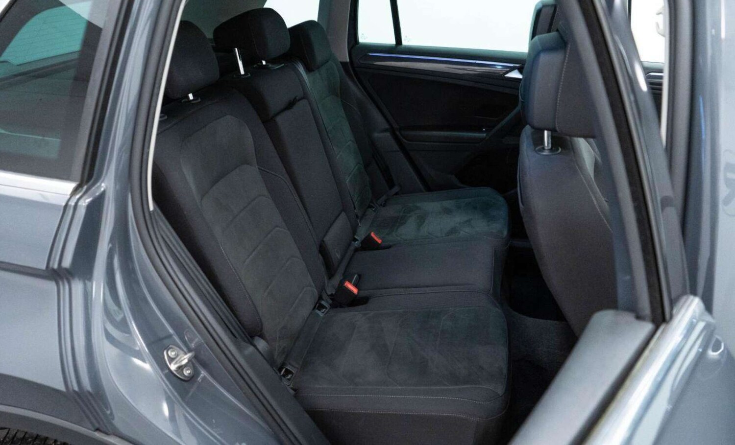 Used Volkswagen Tiguan 2021 for sale - 77930891: Photo 35