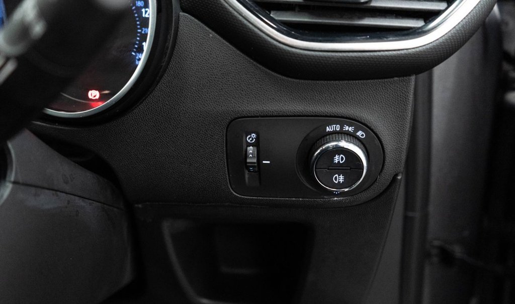 Used Vauxhall Crossland 2022 for sale - 76923119: Photo 20