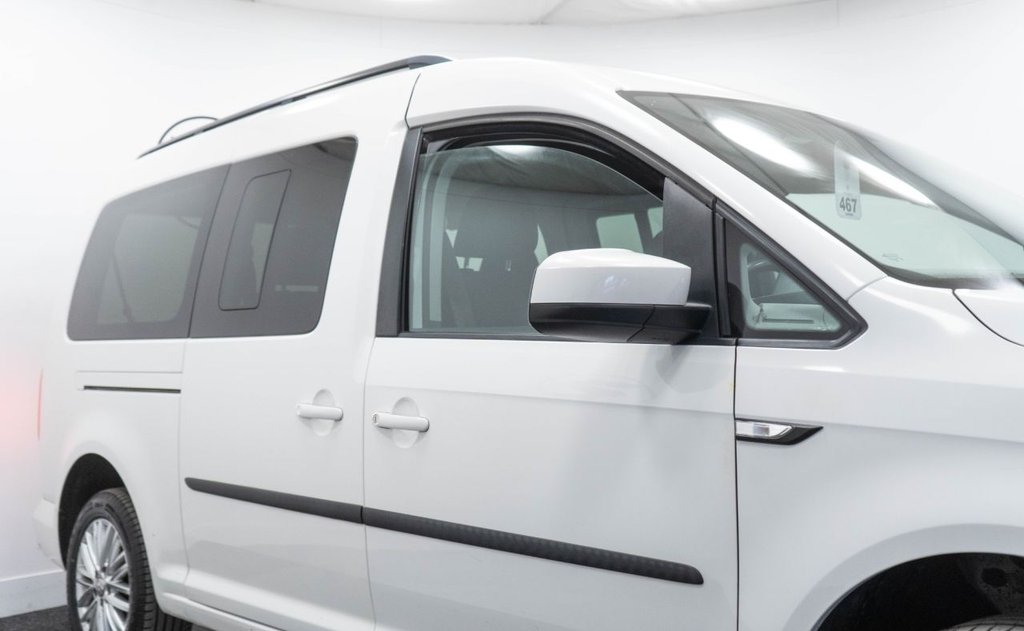 Used Volkswagen Caddy Maxi Life 2018 for sale - 77608443: Photo 11