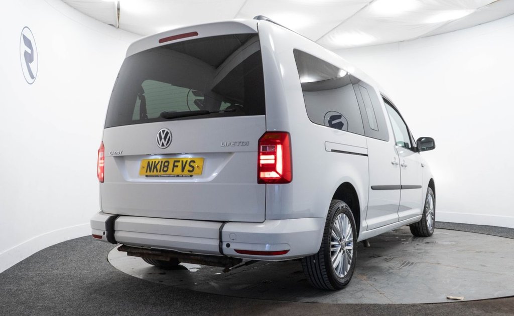 Used Volkswagen Caddy Maxi Life 2018 for sale - 77608443: Photo 14