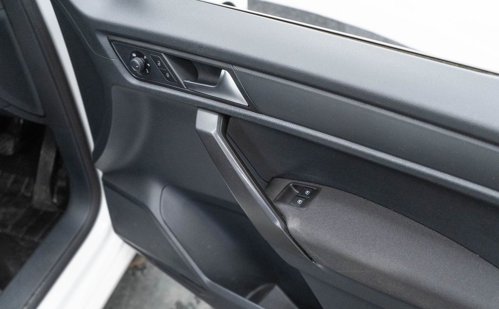 Used Volkswagen Caddy Maxi Life 2018 for sale - 77608443: Photo 20