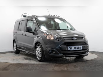 Used Ford Grand Tourneo Connect 2018 for sale - 76582310: Photo