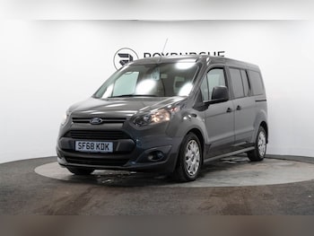 Used Ford Grand Tourneo Connect 2018 for sale - 76582310: Photo