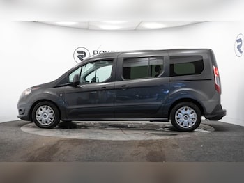 Used Ford Grand Tourneo Connect 2018 for sale - 76582310: Photo