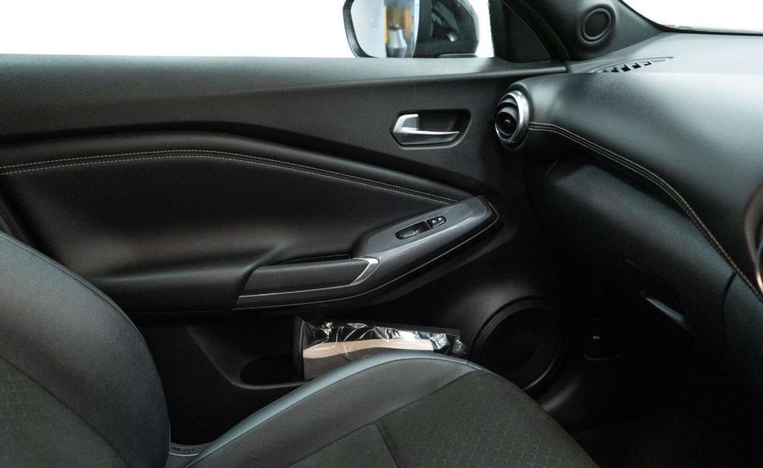 Used Nissan Juke 2023 for sale - 77930799: Photo 28