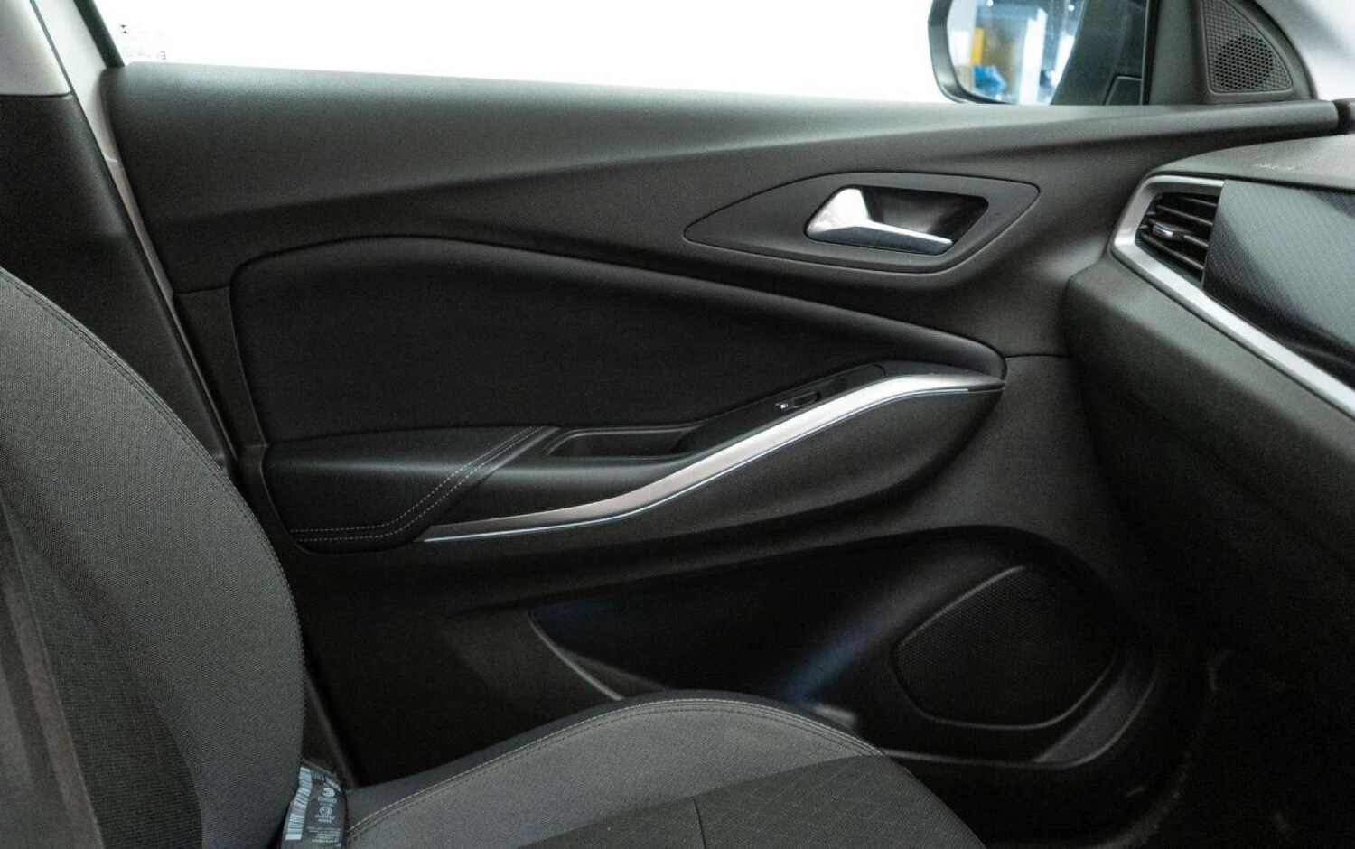 Used Vauxhall Grandland 2022 for sale - 77930669: Photo 31