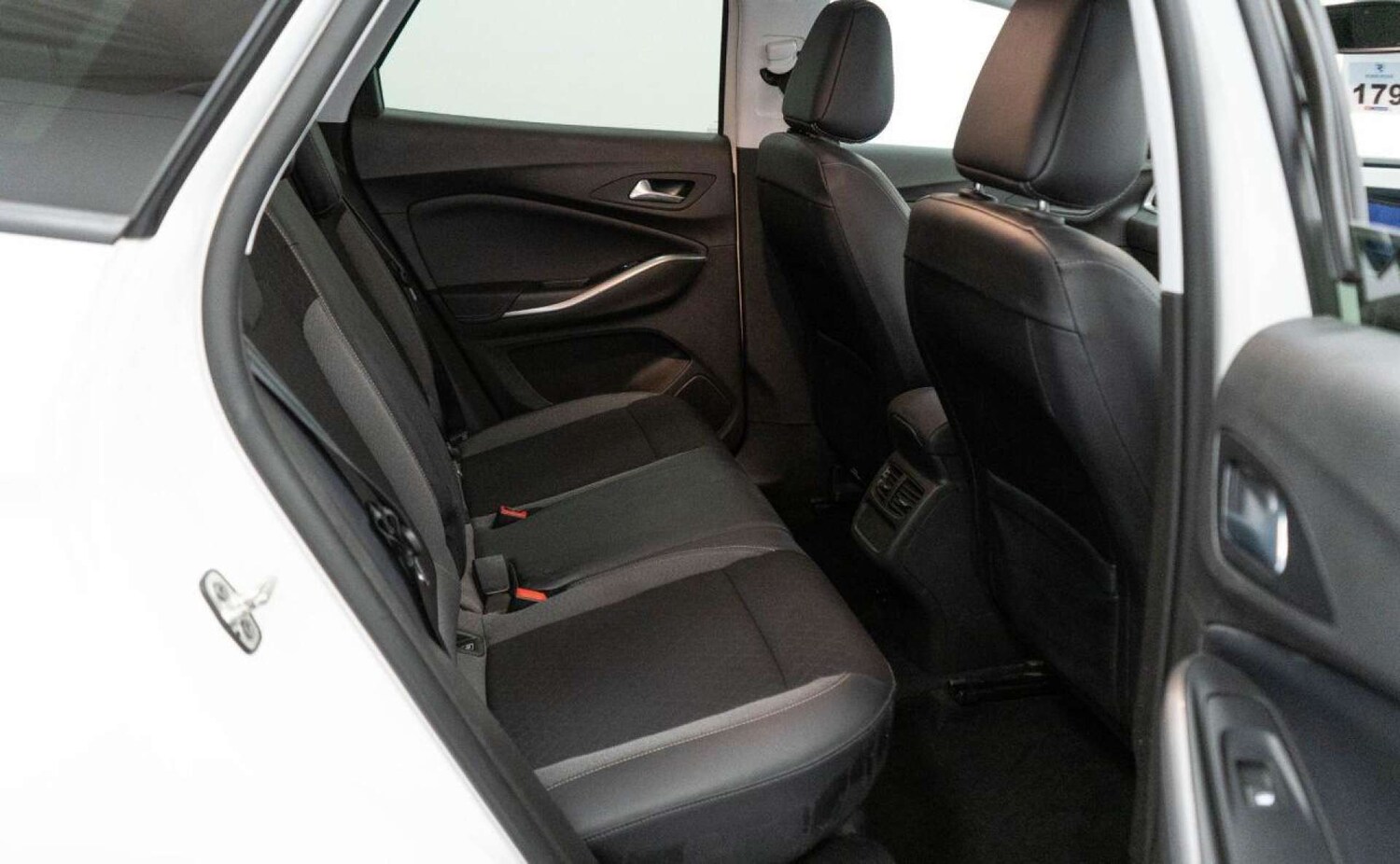 Used Vauxhall Grandland 2022 for sale - 77930669: Photo 32