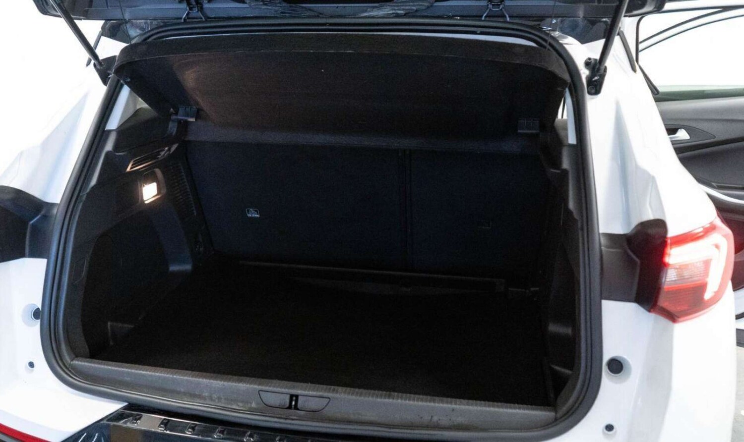 Used Vauxhall Grandland 2022 for sale - 77930669: Photo 34