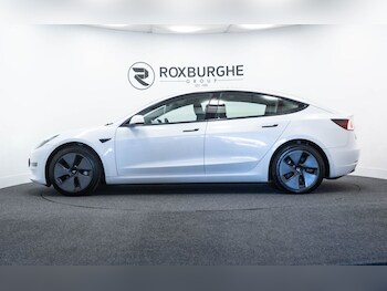 Used Tesla Model 3 2021 for sale - 77879607: Photo