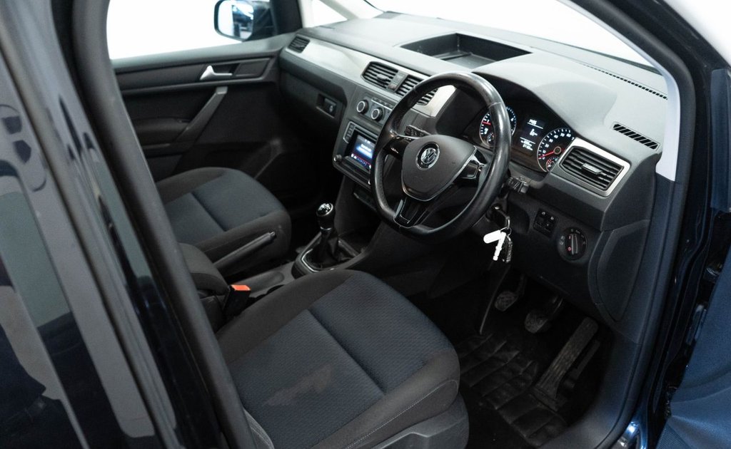 Used Volkswagen Caddy Maxi Life 2016 for sale - 76345253: Photo 19