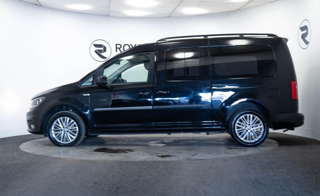 Used Volkswagen Caddy Maxi Life 2016 for sale - 76345253: Photo 4