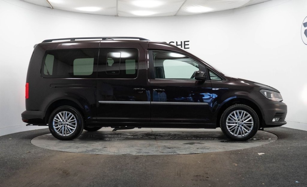 Used Volkswagen Caddy Maxi 2018 for sale - 77088869: Photo 9