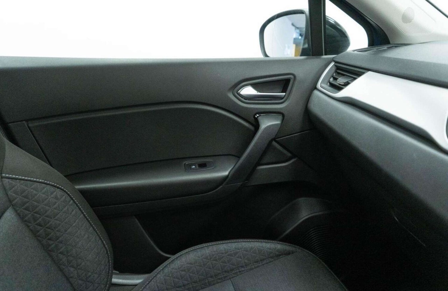 Used Renault Captur 2022 for sale - 77930769: Photo 28