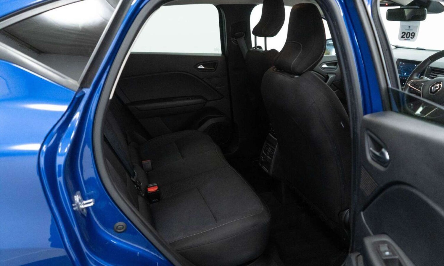 Used Renault Captur 2022 for sale - 77930769: Photo 29