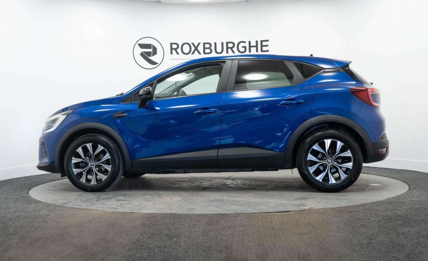 Used Renault Captur 2022 for sale - 77930769: Photo 4