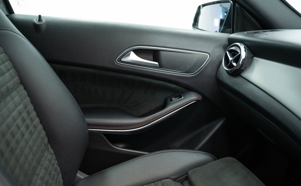 Used Mercedes-Benz GLA 2019 for sale - 77110635: Photo 27