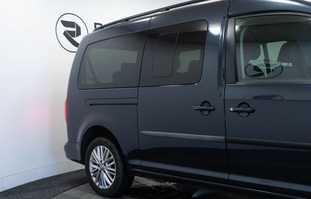 Used Volkswagen Caddy Maxi Life 2020 for sale - 77110496: Photo 14