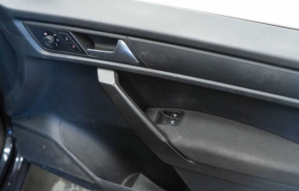 Used Volkswagen Caddy Maxi Life 2020 for sale - 77110496: Photo 22