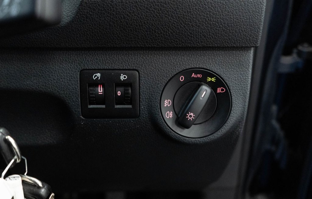 Used Volkswagen Caddy Maxi Life 2020 for sale - 77110496: Photo 23