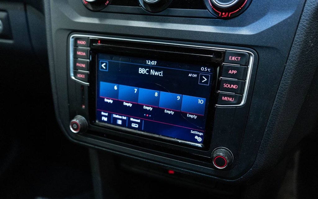 Used Volkswagen Caddy Maxi Life 2020 for sale - 77110496: Photo 27