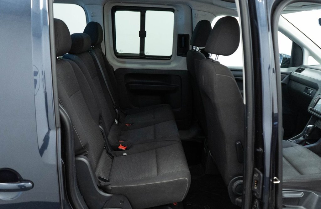 Used Volkswagen Caddy Maxi Life 2020 for sale - 77110496: Photo 31