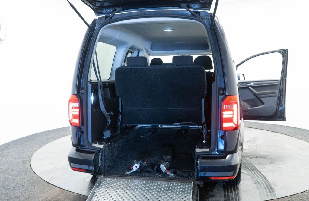 Used Volkswagen Caddy Maxi Life 2020 for sale - 77110496: Photo 34