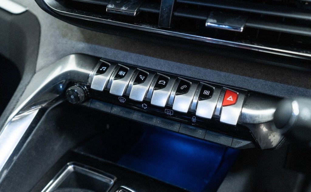 Used Peugeot 3008 2022 for sale - 76767992: Photo 25