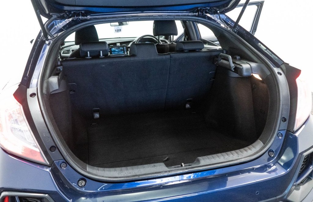 Used Honda Civic 2020 for sale - 77121731: Photo 34