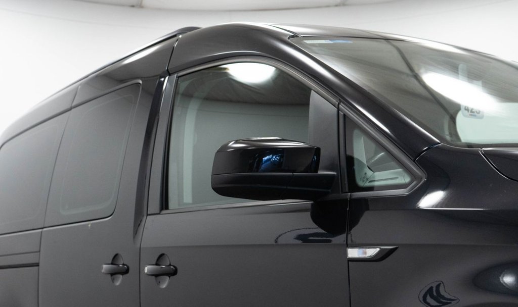 Used Volkswagen Caddy Maxi Life 2019 for sale - 76973300: Photo 12