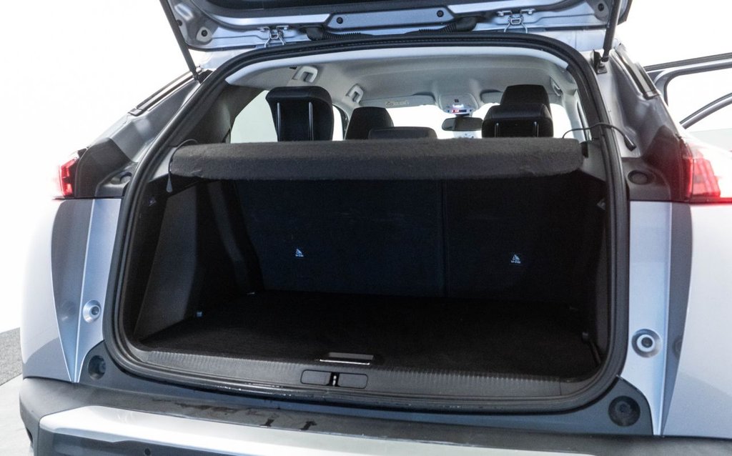 Used Peugeot 2008 2021 for sale - 76792059: Photo 32