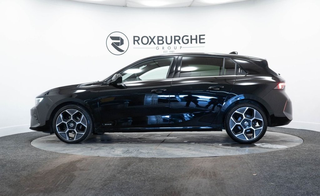 Used Vauxhall Astra 2023 for sale - 77360076: Photo 4