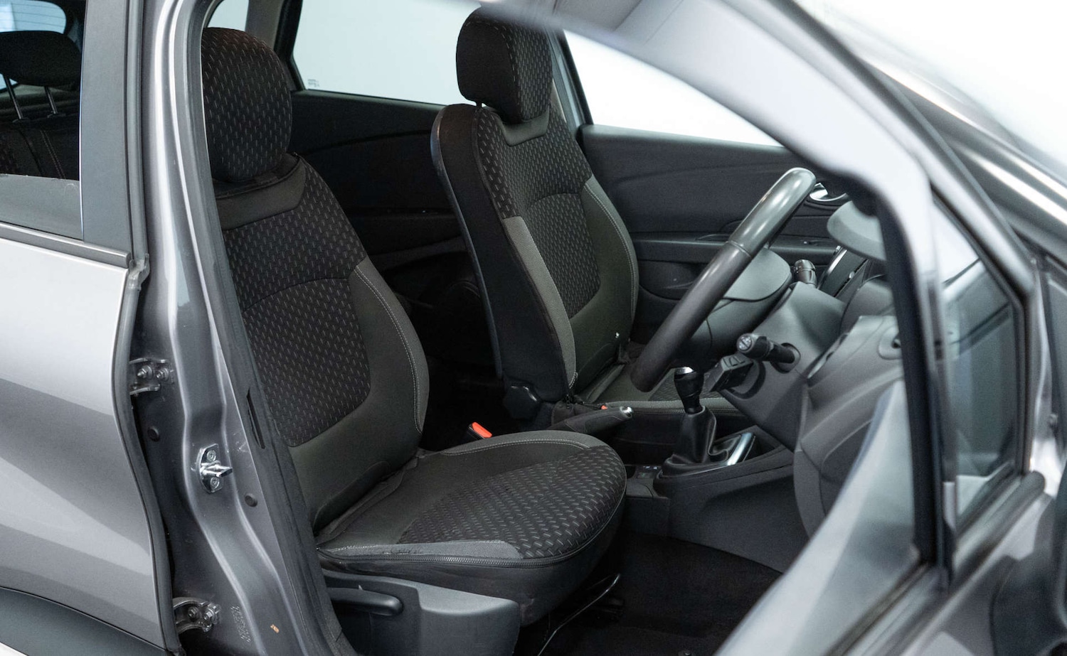 Used Renault Captur 2018 for sale - 78098902: Photo 23