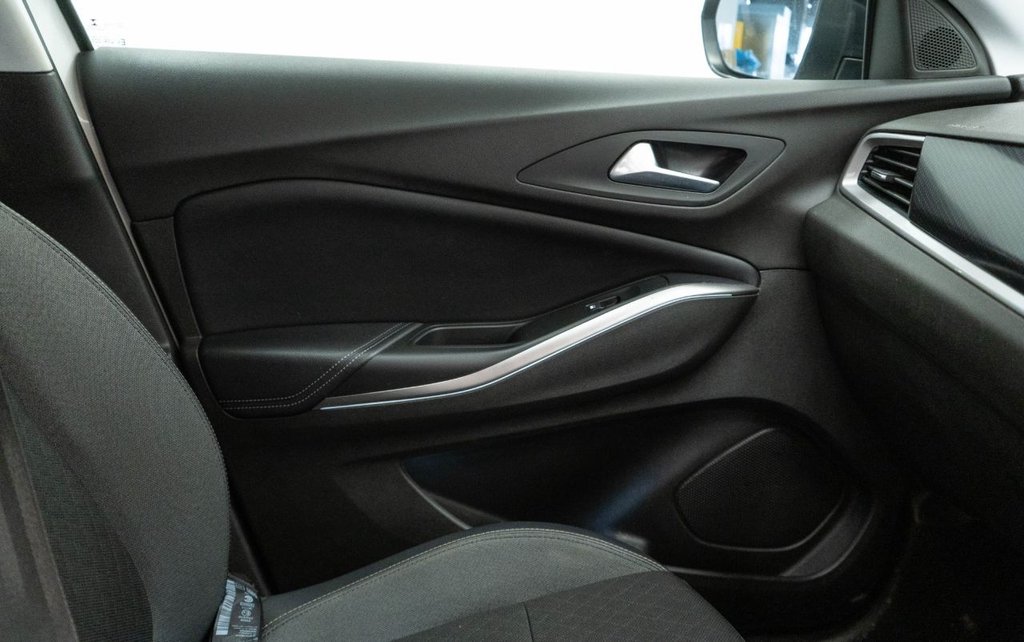 Used Vauxhall Grandland 2022 for sale - 76923298: Photo 31