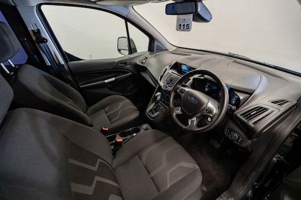 Used Ford Grand Tourneo Connect 2020 for sale - 74916251: Photo 24