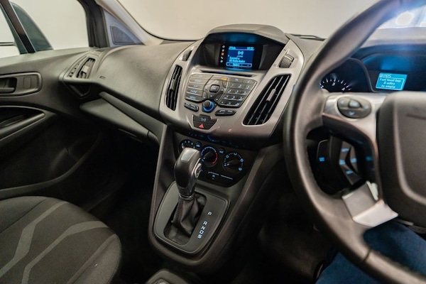 Used Ford Grand Tourneo Connect 2020 for sale - 74916251: Photo 25