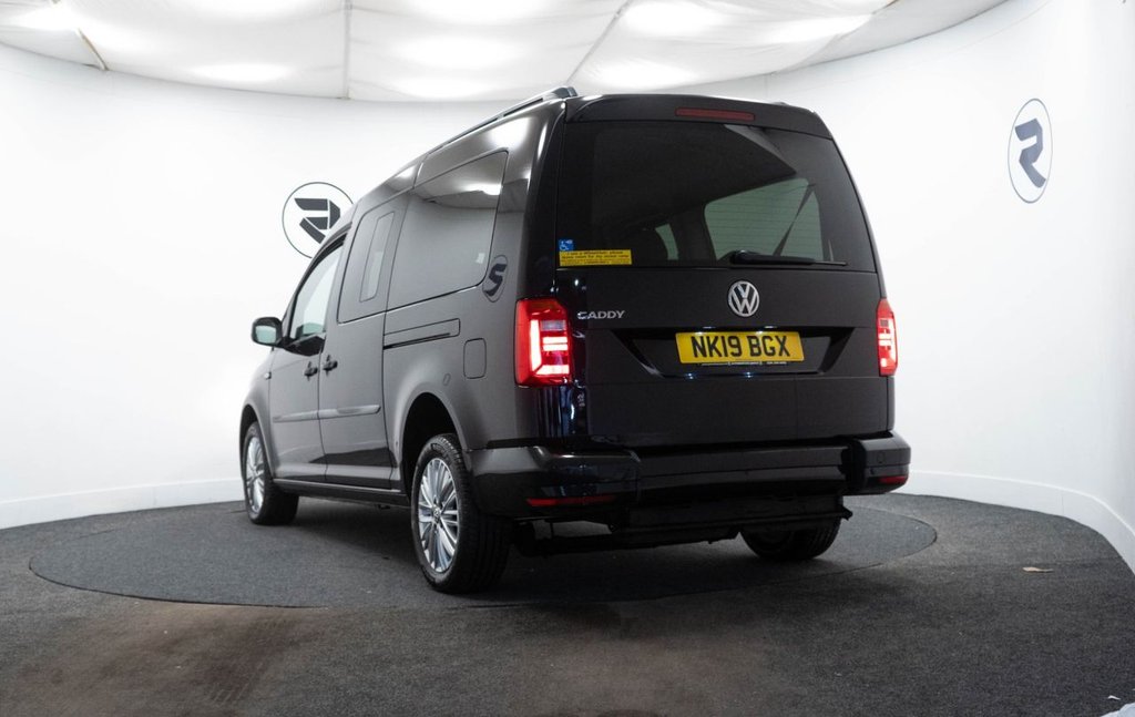 Used Volkswagen Caddy Maxi Life 2019 for sale - 77835189: Photo 7