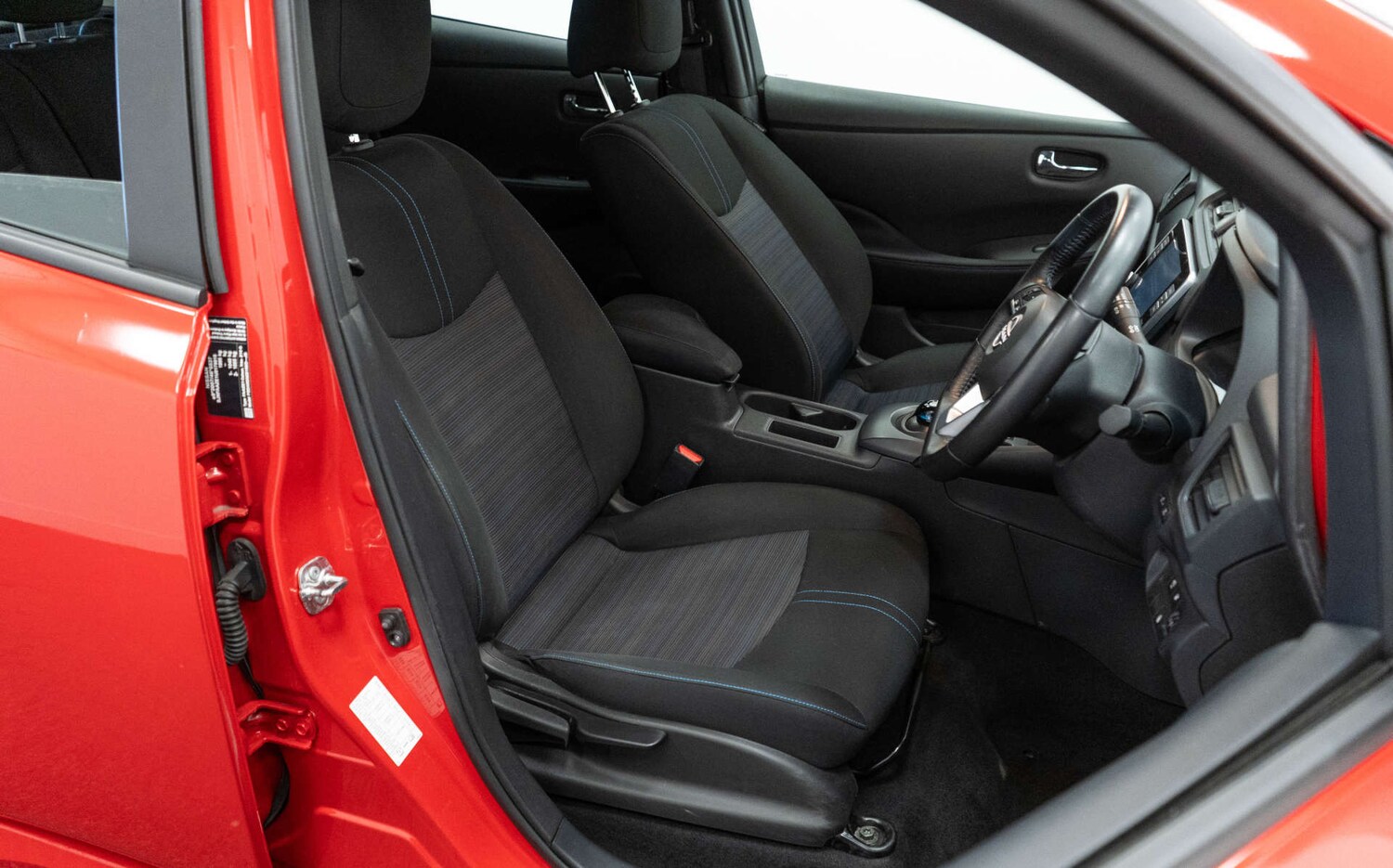 Used Nissan Leaf 2022 for sale - 78098877: Photo 22