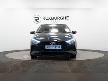 Used Hyundai i20 2022 for sale - 76686565: Photo