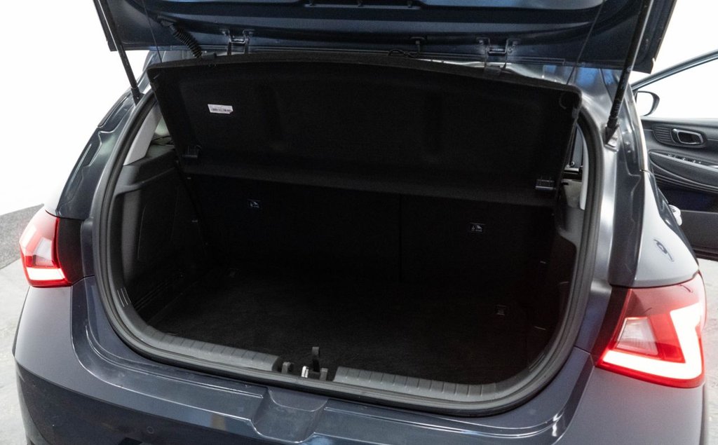 Used Hyundai i20 2022 for sale - 76686565: Photo 33