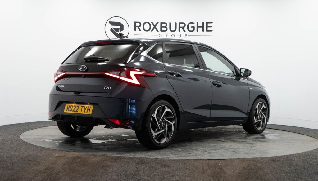 Used Hyundai i20 2022 for sale - 76686565: Photo 8