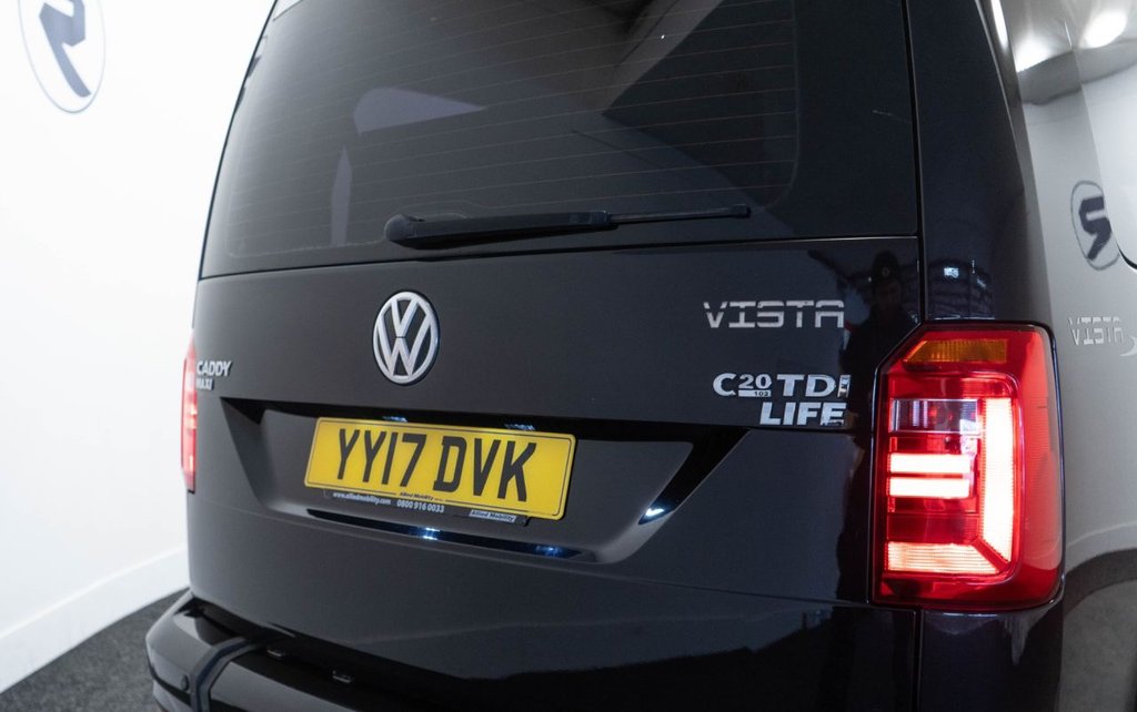 Used Volkswagen Caddy Maxi Life 2017 for sale - 77583317: Photo 17