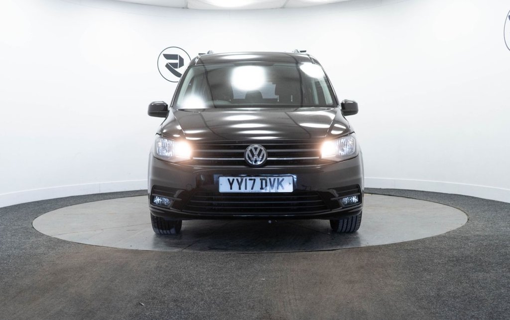 Used Volkswagen Caddy Maxi Life 2017 for sale - 77583317: Photo 2