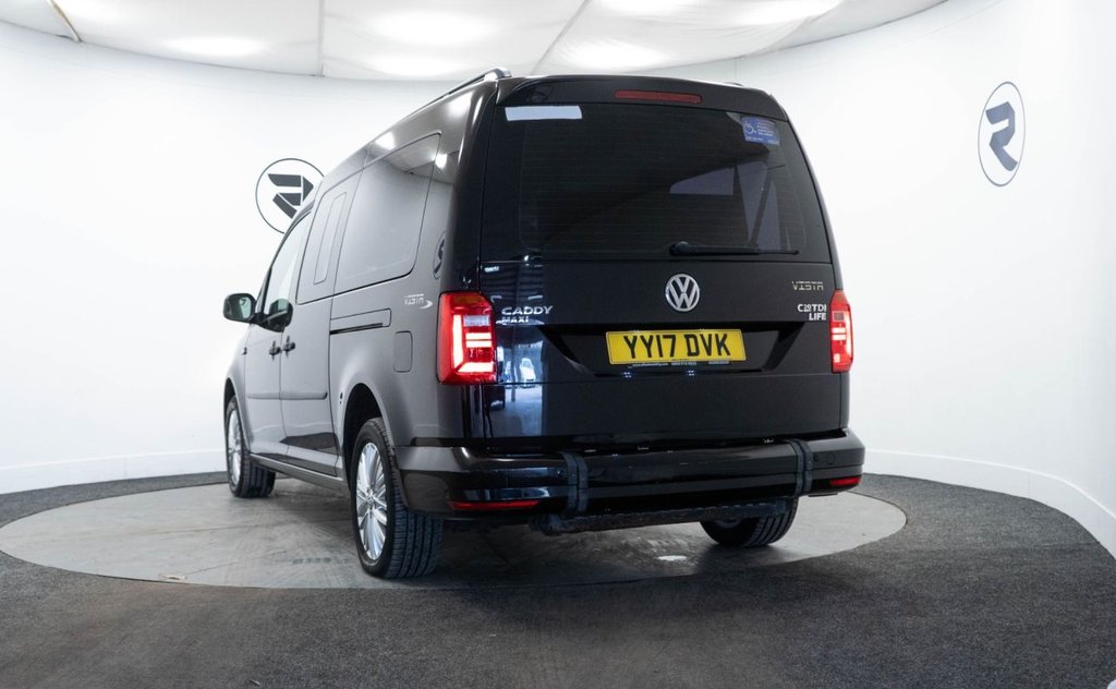 Used Volkswagen Caddy Maxi Life 2017 for sale - 77583317: Photo 5