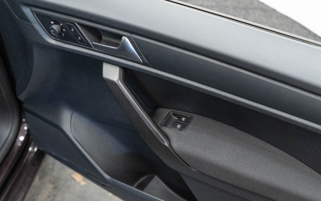 Used Volkswagen Caddy Life 2020 for sale - 76582137: Photo 23